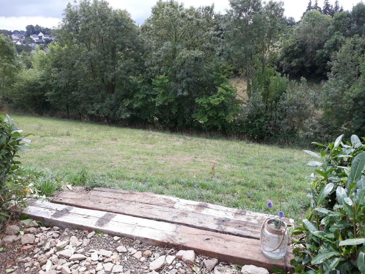 Gites Nature & Espace - Le Puits Des Souhaits Villedieu-les-Poeles-Rouffigny Exterior photo